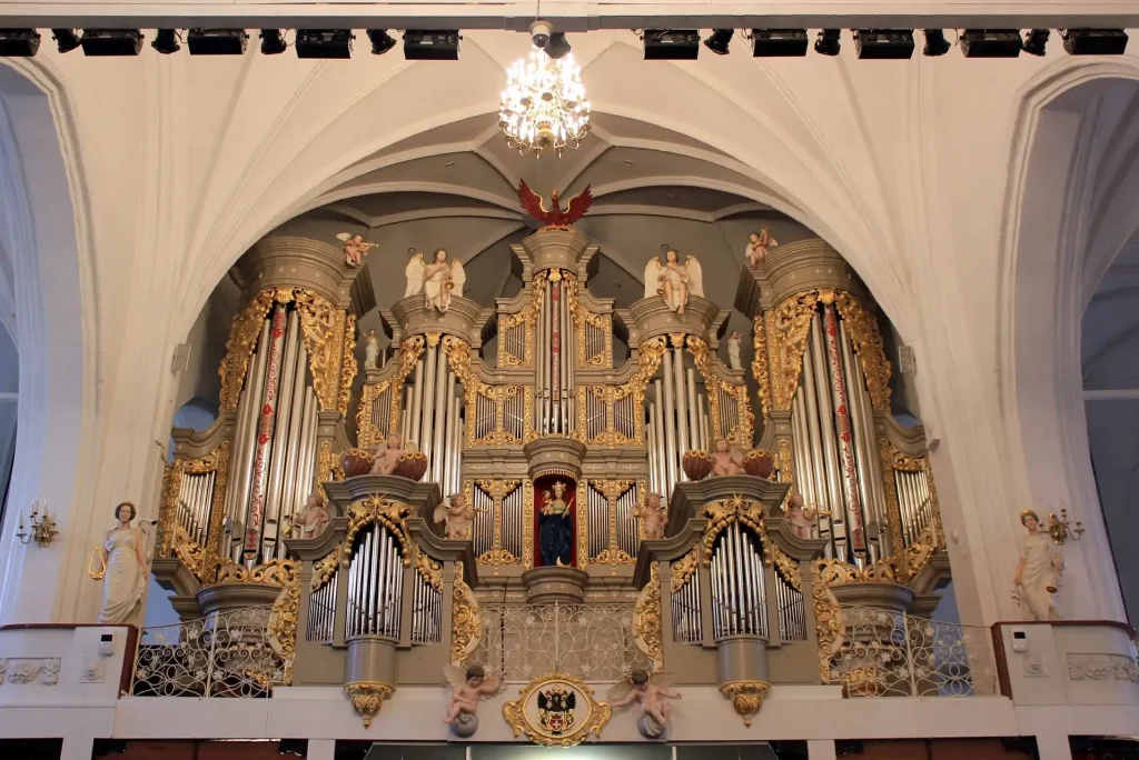 Орган в Кафедральном соборе Калининграда и его божественные звуки